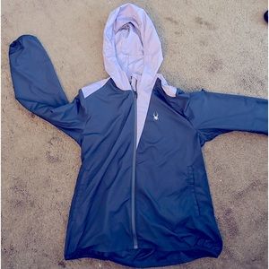 Light weight windbreaker type jacket